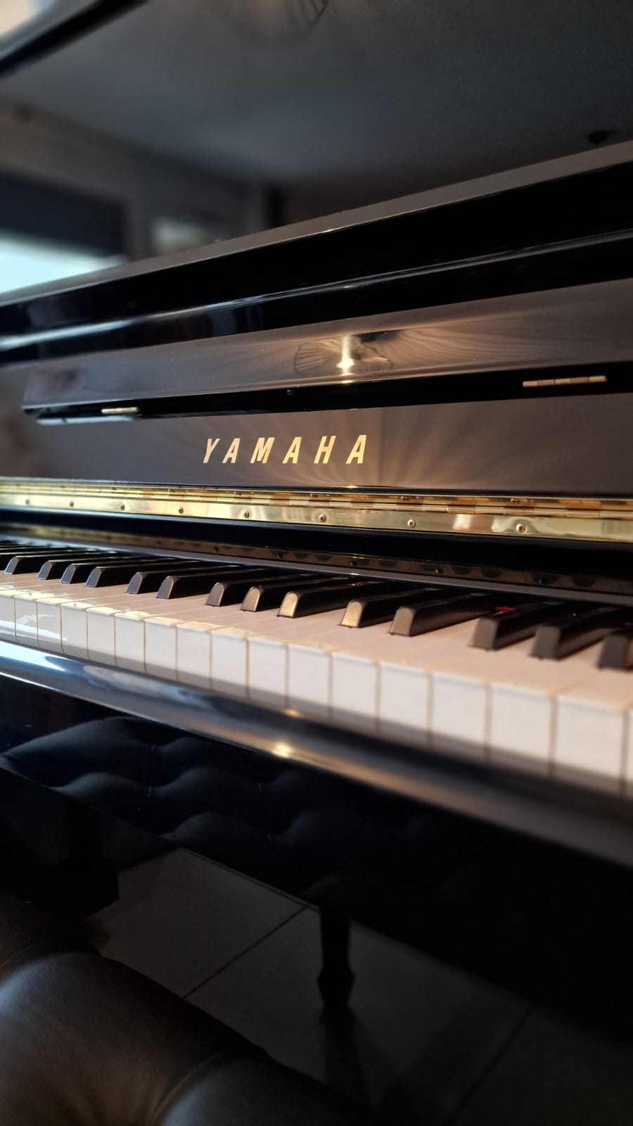 Piano Yamaha droit — cours de piano à Gruffy (74) près d'Annecy